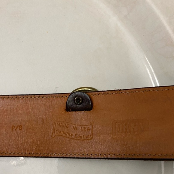 DKNY Brown Leather Belt with Gold Buckle - Picture 11 of 13